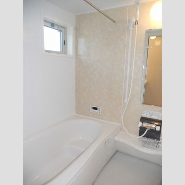 バス (201 一坪浴室)