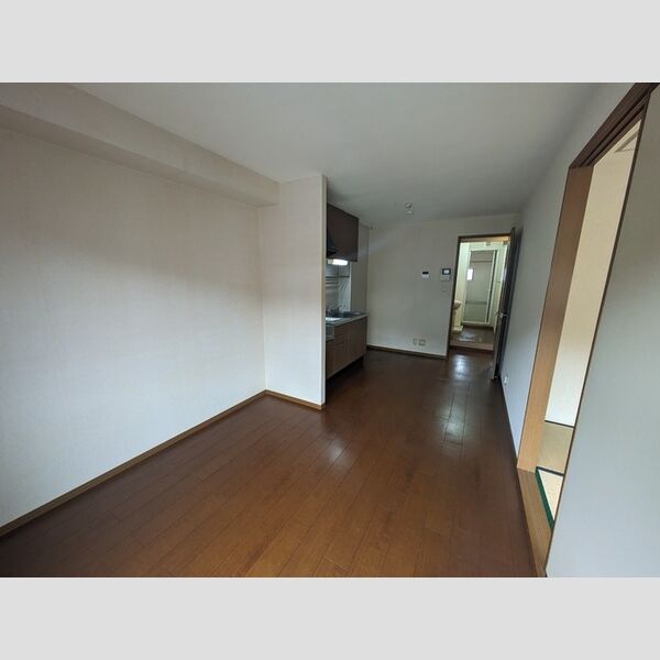 居室・リビング (DK)