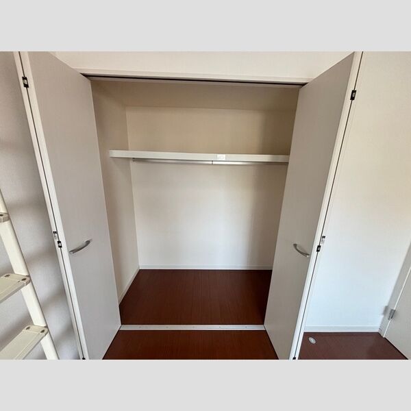 収納 (クローゼット)