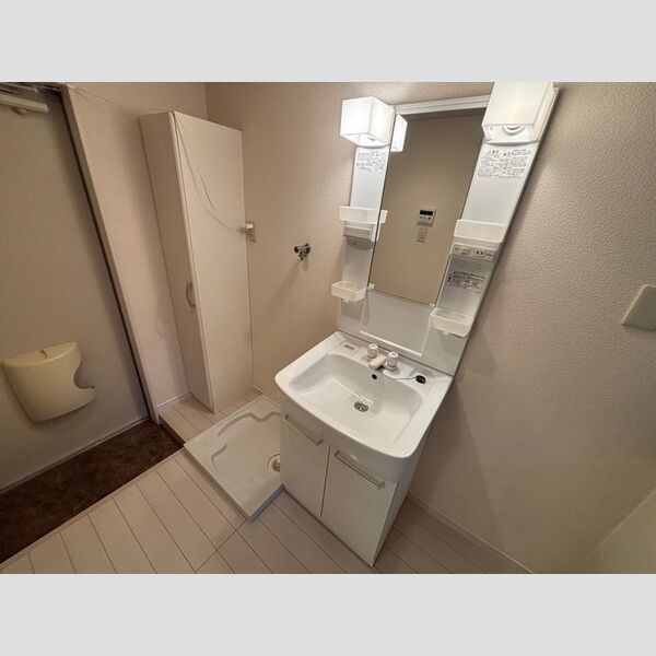 洗面所 (洗面台)