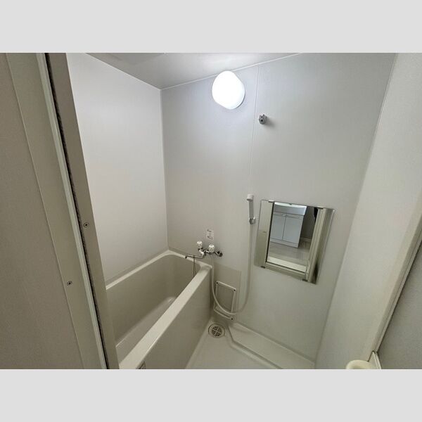 バス (ユニットバス)