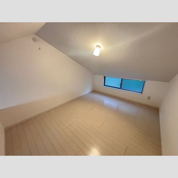 その他 (ロフト)