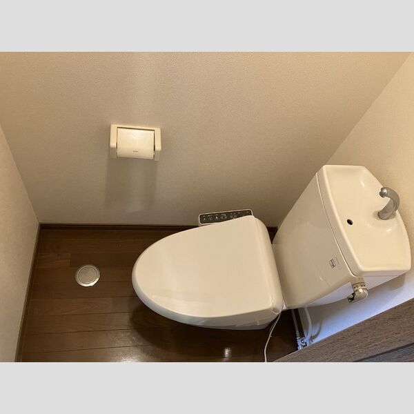 トイレ (温水洗浄暖房便座)
