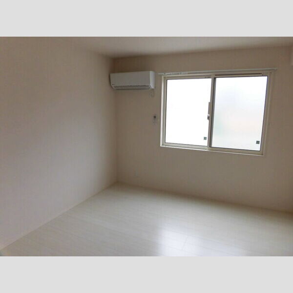 その他 (ルミエールカーサ102　洋室)