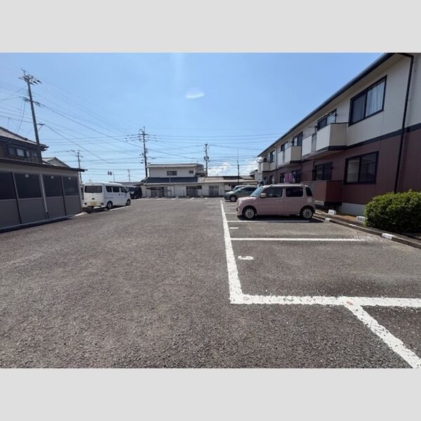駐車場 (駐車場)