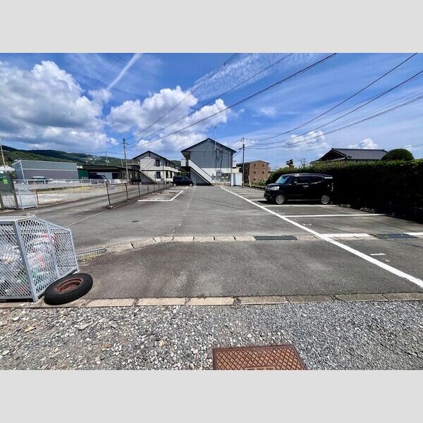 駐車場 (共用部 駐車場)