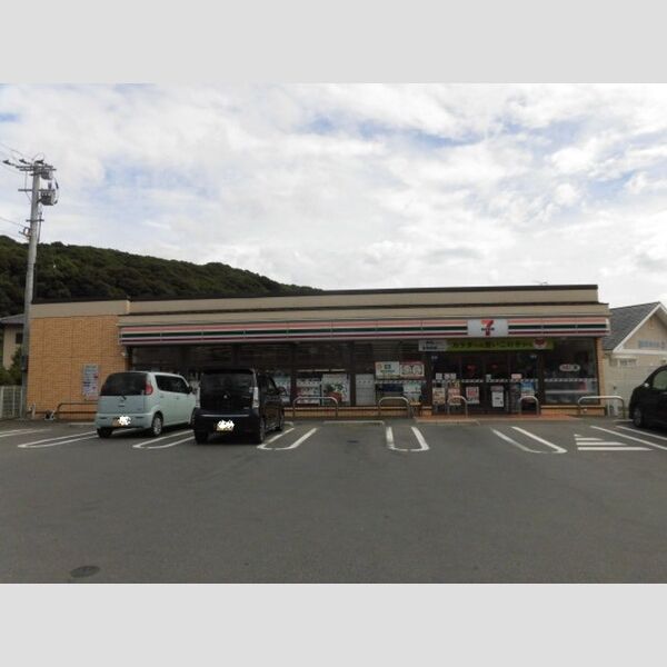 現地周辺 (セブンイレブン　諫早小船越店(1349m))