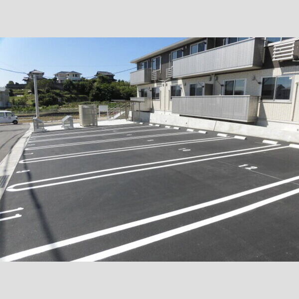 駐車場 (駐車場)