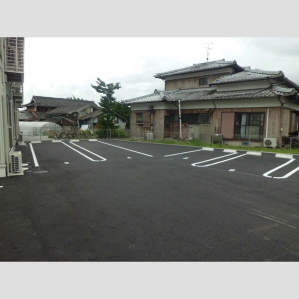 駐車場 (駐車場)