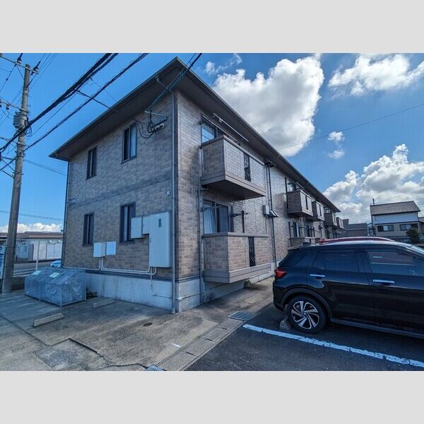建物外観 (メルベーユ富の原A棟　外観写真)