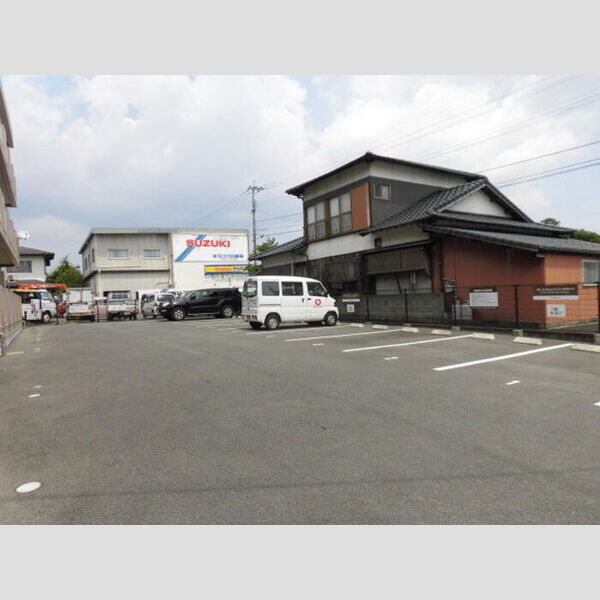 駐車場 (駐車場)