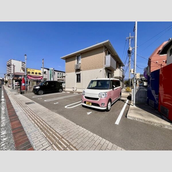 駐車場 (共用部 駐車場)