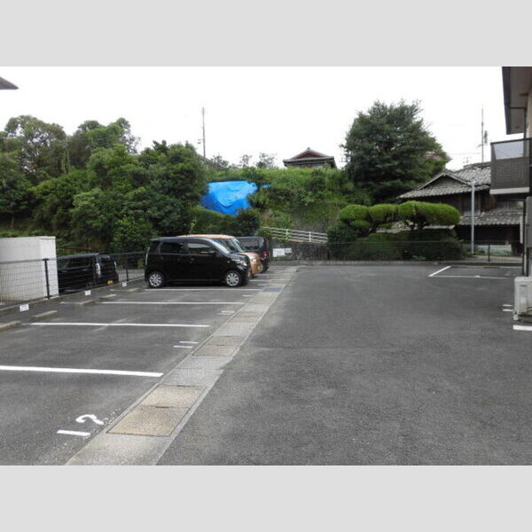 駐車場 (駐車場)