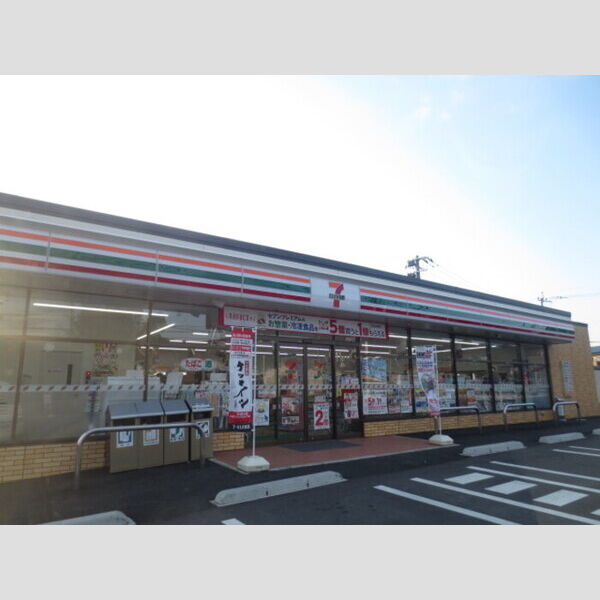 現地周辺 (セブンイレブン大村池田2丁目店　995m)