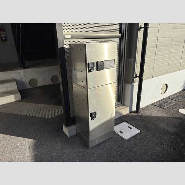 現地周辺 (宅配ボックス)