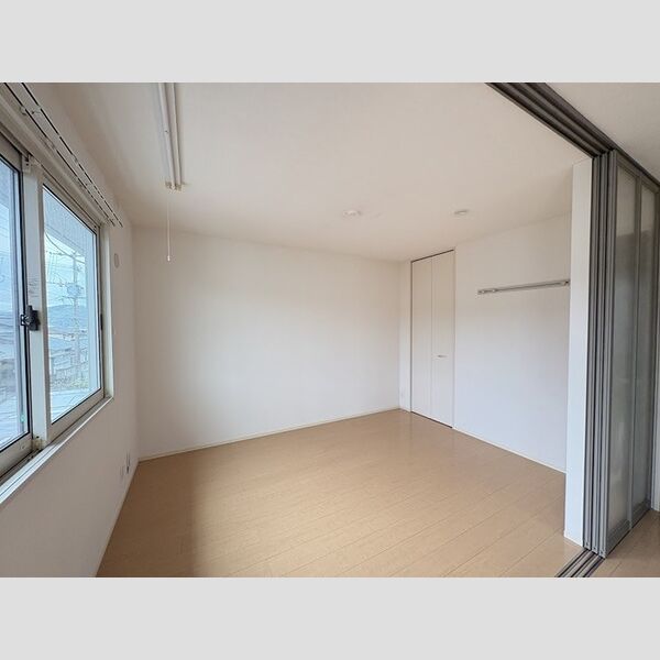 その他 (洋室①)