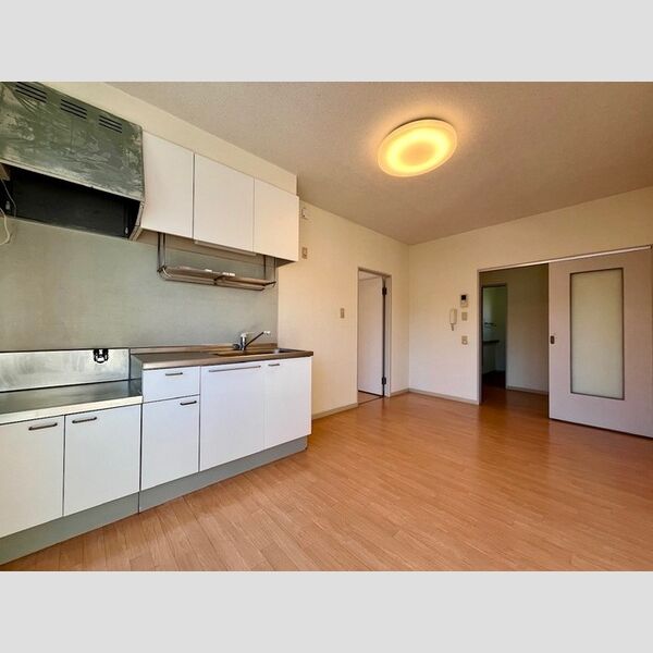 居室・リビング (DK)