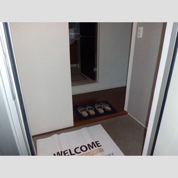 玄関 (201　玄関)