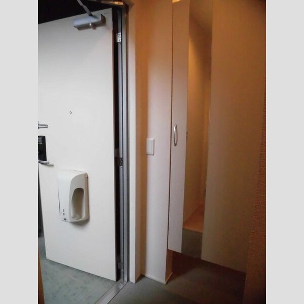 玄関 (107 玄関)