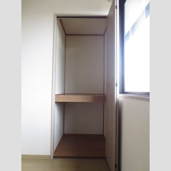収納 (収納)