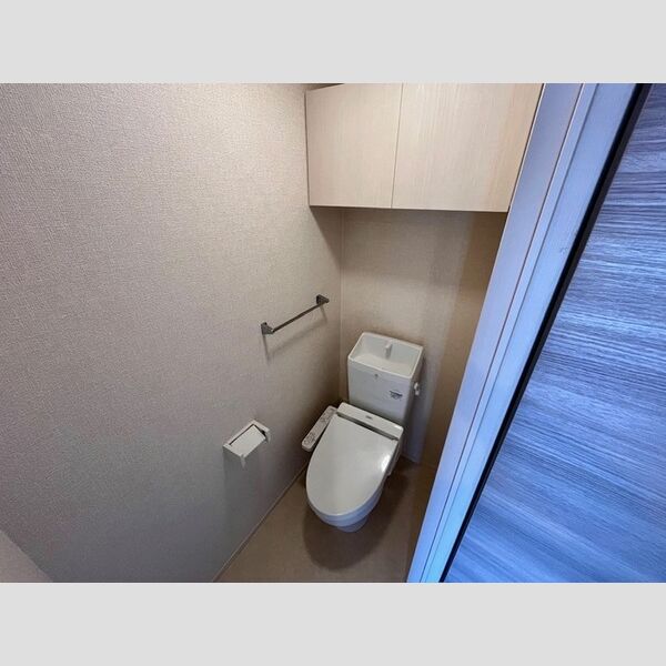 トイレ (102　トイレ)