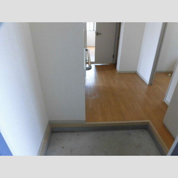 玄関 (D102　玄関)