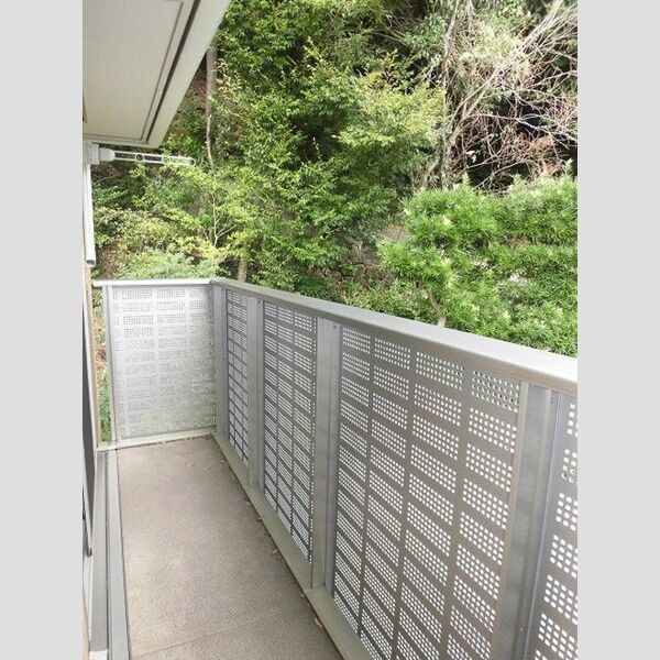 バルコニー・ベランダ (バルコニー)