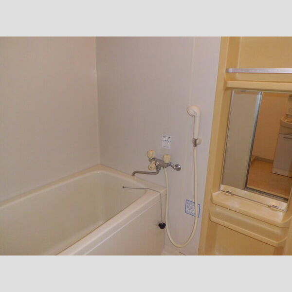 バス (C202　浴室)