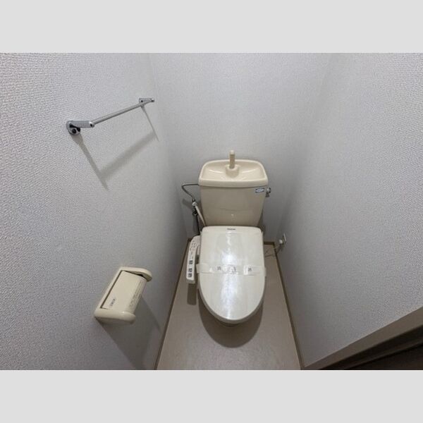 トイレ (温水洗浄暖房便座)