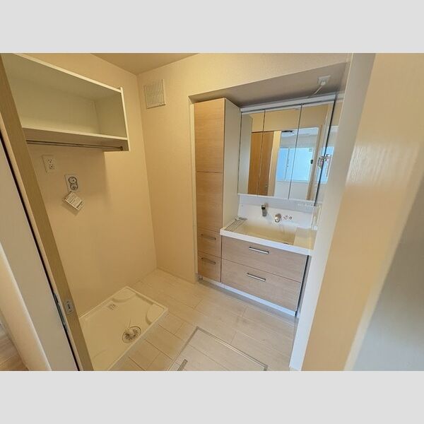 洗面所 (洗面台)