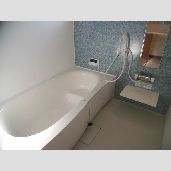バス (浴室)