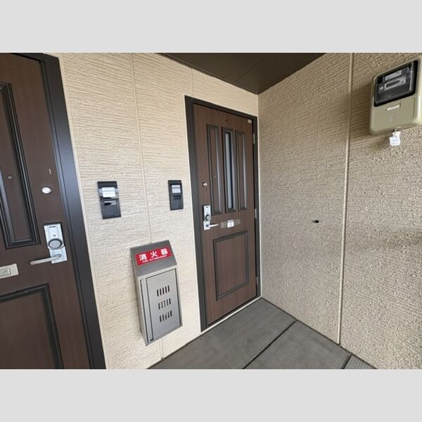 玄関 (玄関)