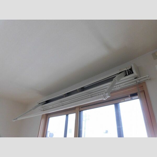 その他 (室内物干し)