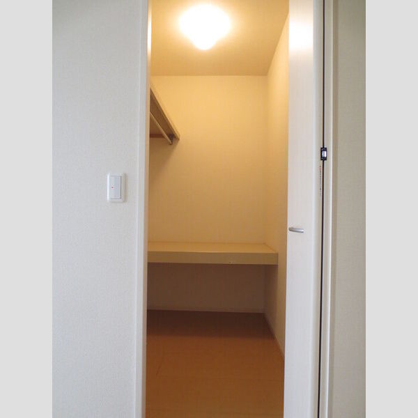 収納 (102　収納)