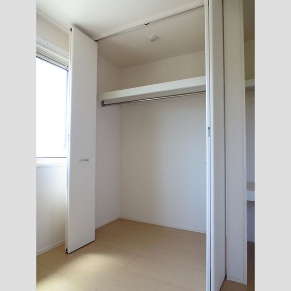 収納 (クローゼット)