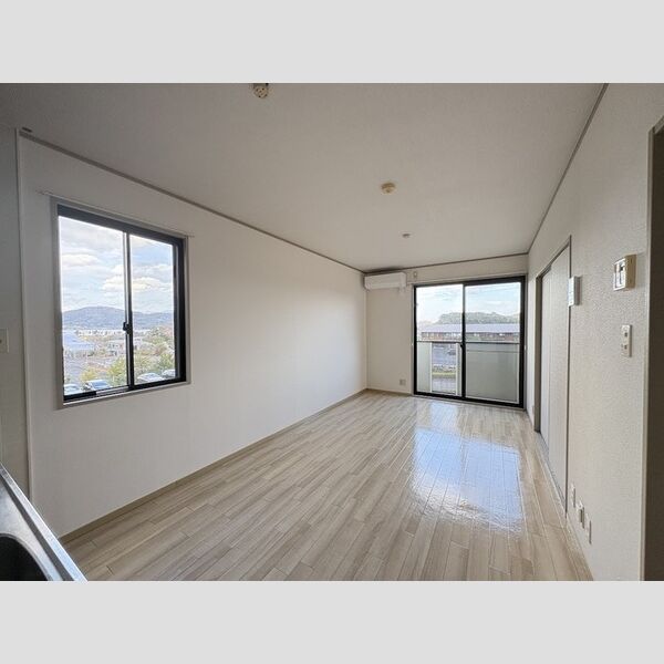 居室・リビング (DK)