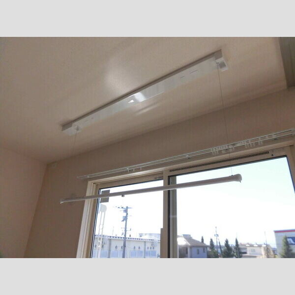 その他 (室内物干し)