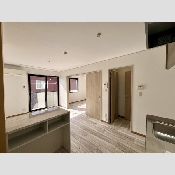 居室・リビング (DK)