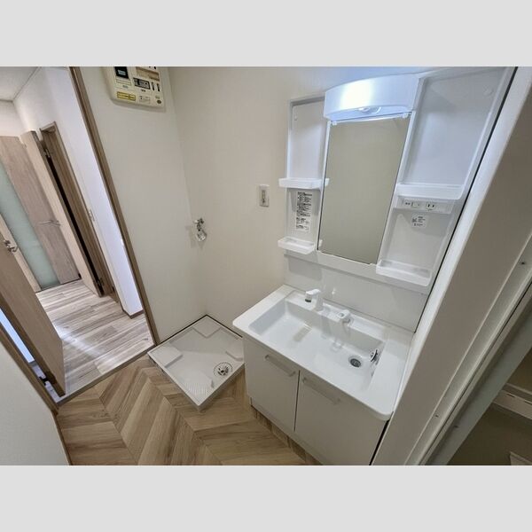 洗面所 (洗髪洗面化粧台)