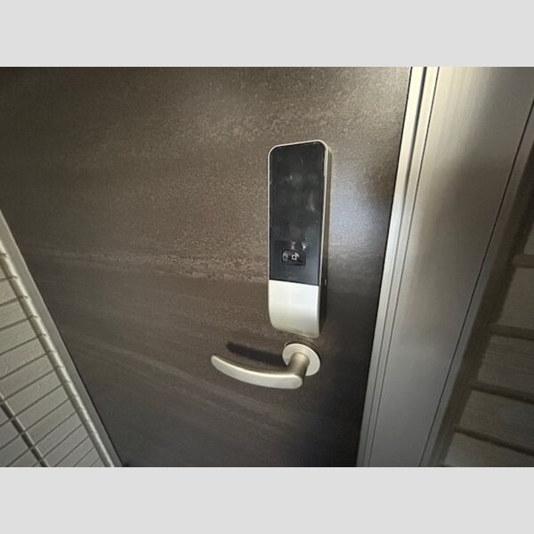 玄関 (カードキー)