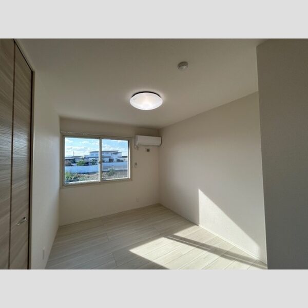 居室・リビング (洋室)