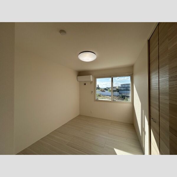 居室・リビング (洋室)