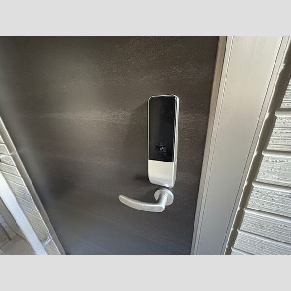 玄関 (カードキー)