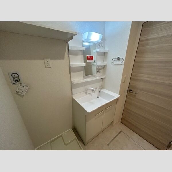 洗面所 (洗髪洗面化粧台)