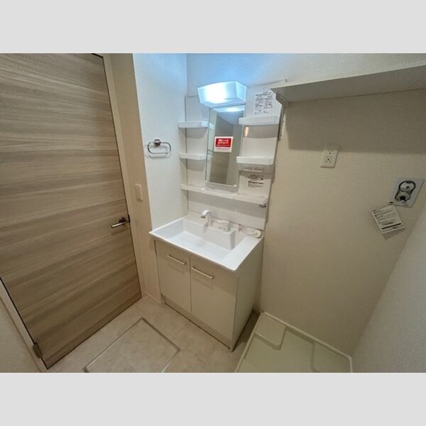 洗面所 (洗髪洗面化粧台)