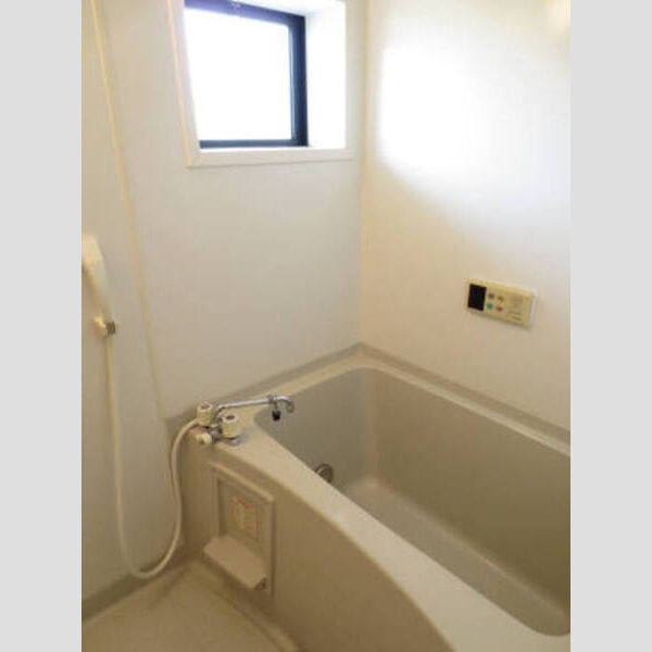 バス (101浴室)