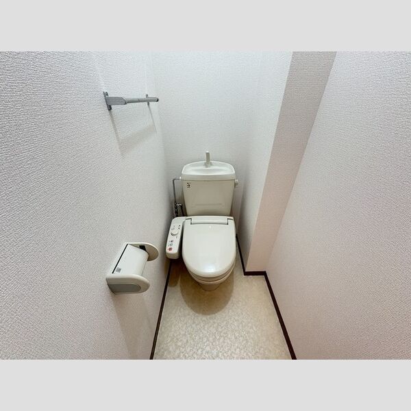 トイレ (温水洗浄暖房便座)