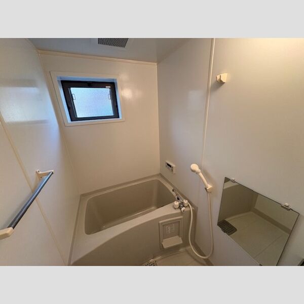 バス (ユニットバス)