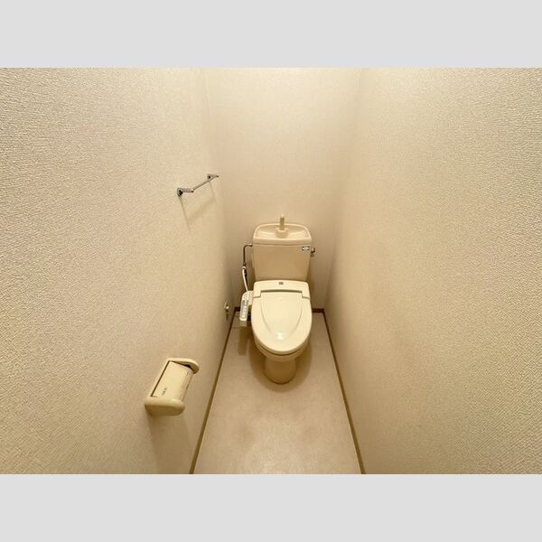 トイレ (温水洗浄暖房便座)