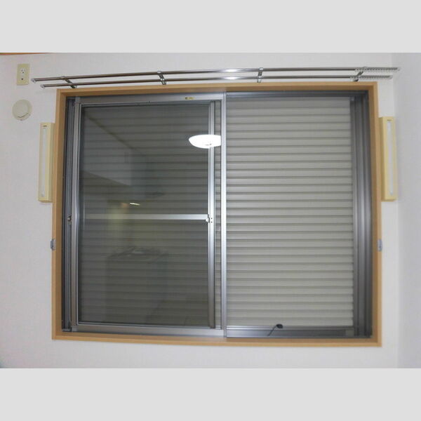 その他 (シャッター雨戸)